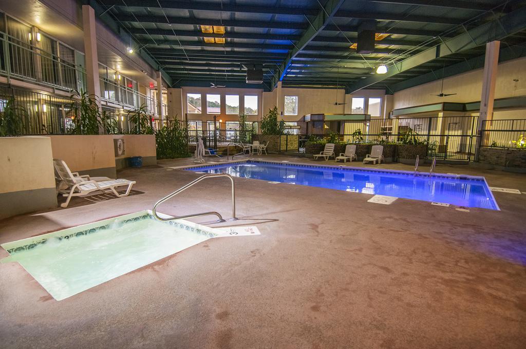 Howard Johnson By Wyndham Conway Exterior foto
