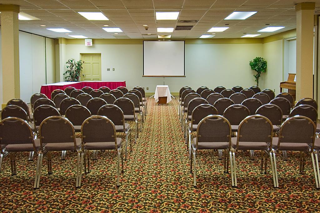 Howard Johnson By Wyndham Conway Einrichtungen foto